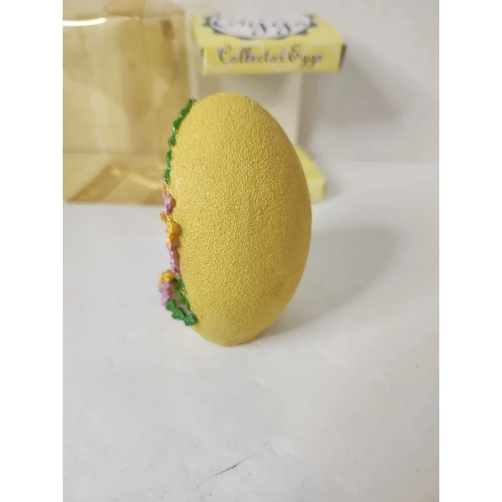 1993 Muffy Vanderbear Collection- Egg Painting Collector Egg